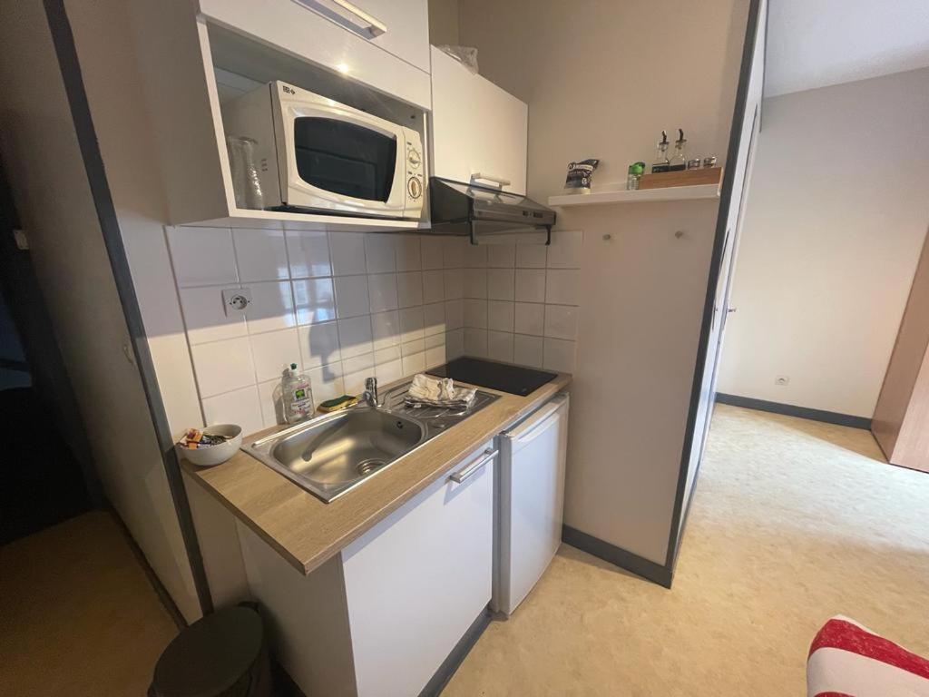 Studio Agreable Et Lumineux Apartamento Niort Exterior foto